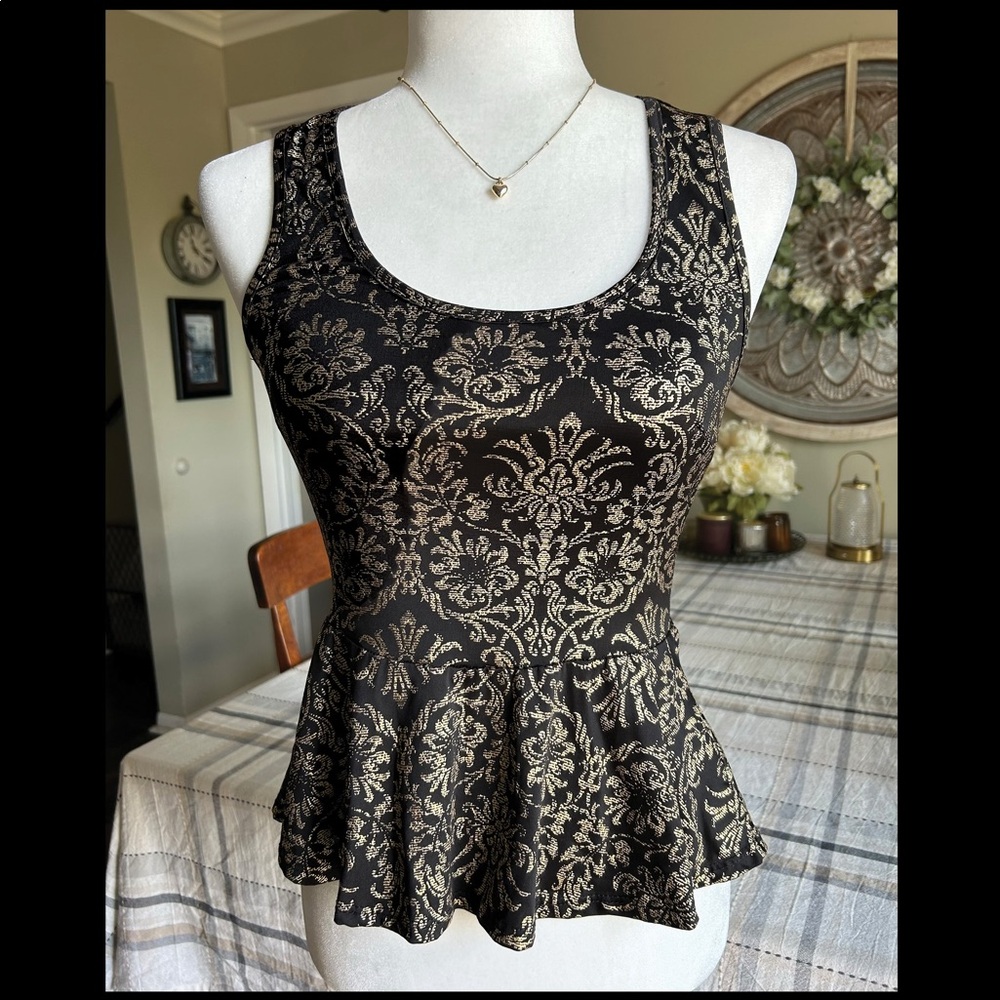 Gorgeous black and gold lace sleeveless tank top
